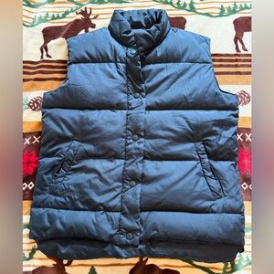 Cabela's Black Quilted Jacket